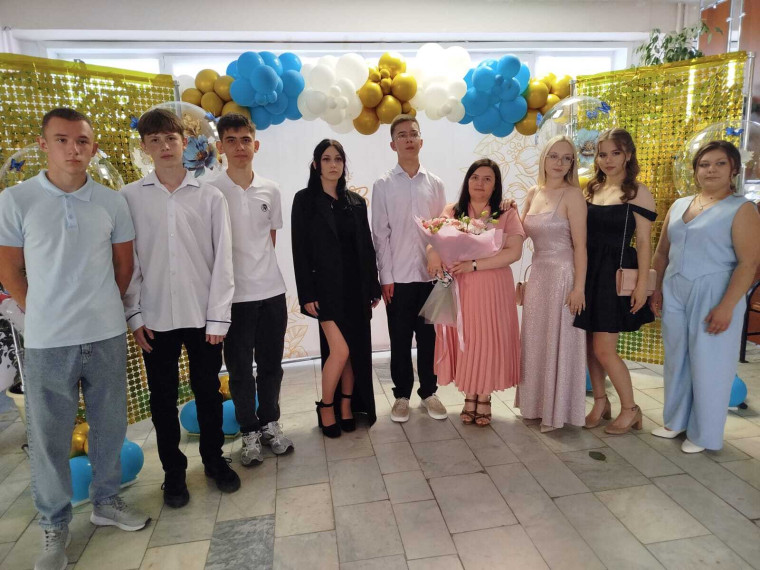 Выпускной в 9 классах.